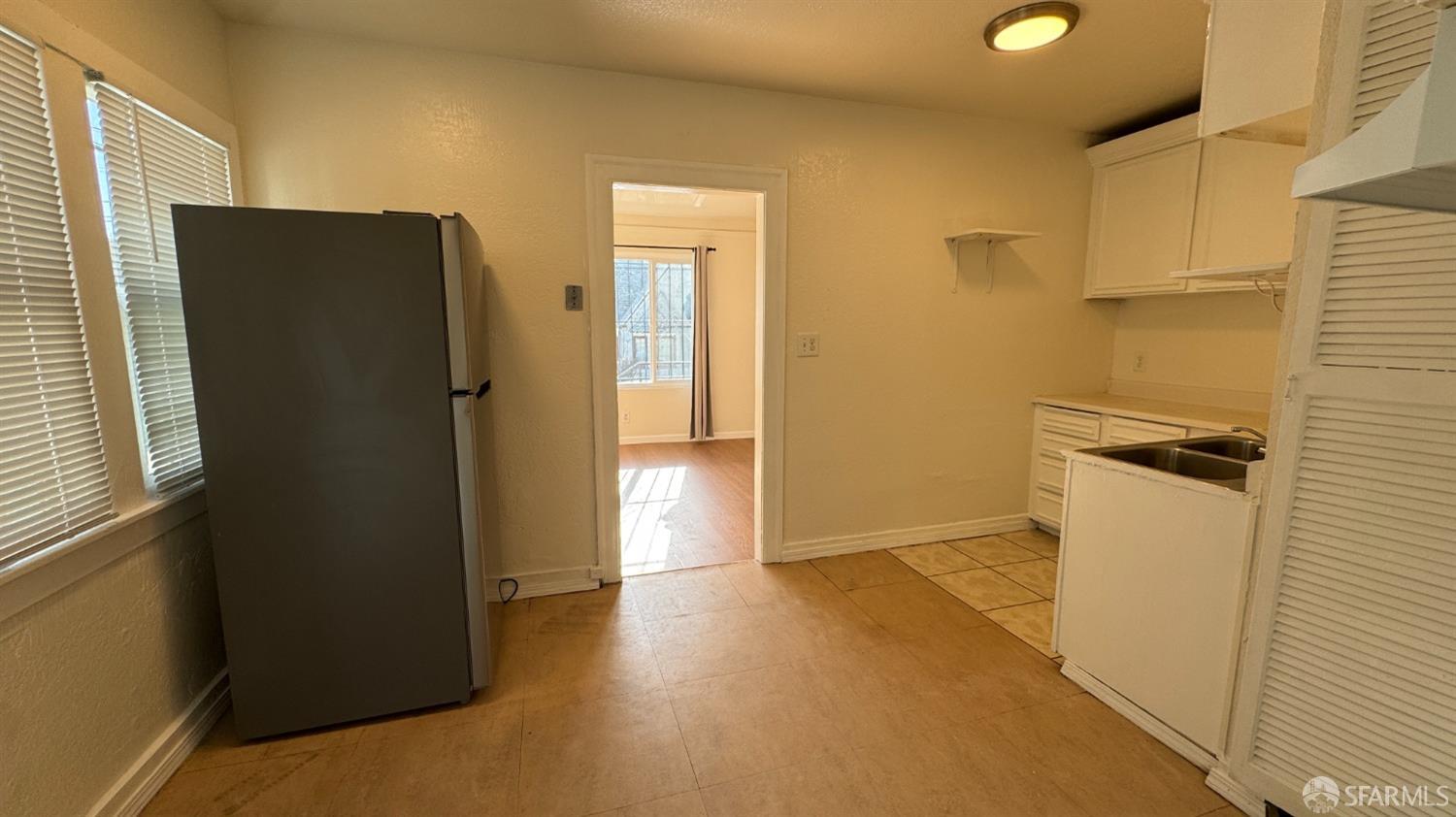 Detail Gallery Image 5 of 9 For 7300 Ney Ave, Oakland,  CA 94605 - – Beds | – Baths
