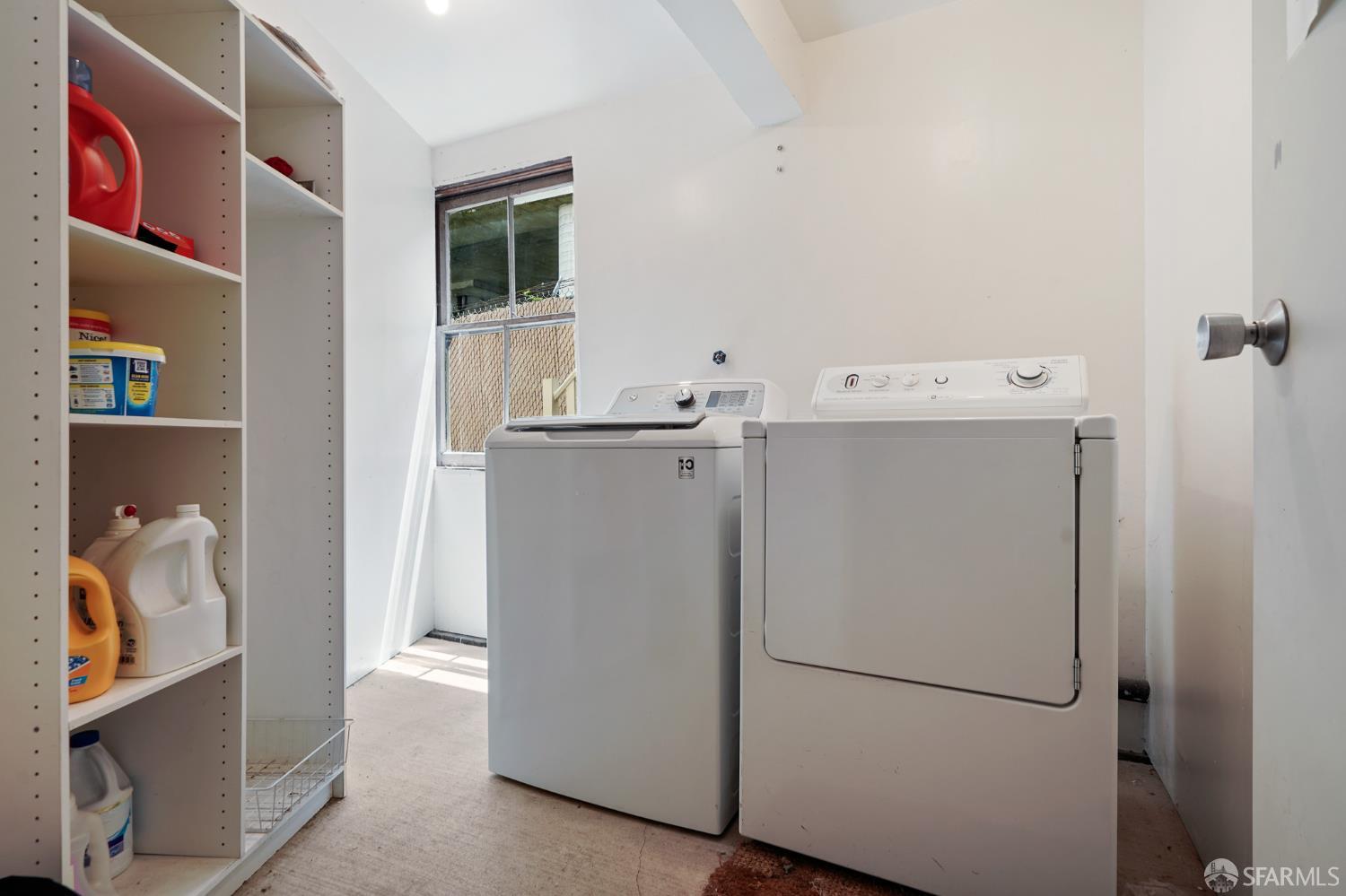 Detail Gallery Image 38 of 45 For 941 Lombard St, San Francisco,  CA 94133 - 2 Beds | 1 Baths