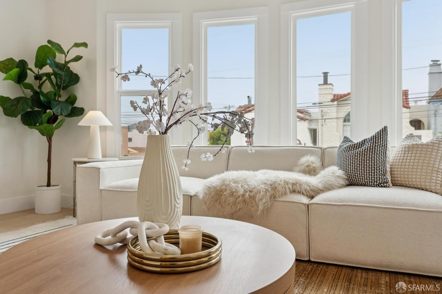 Detail Gallery Image 6 of 57 For 1507 30th Ave, San Francisco,  CA 94122 - 3 Beds | 2/1 Baths