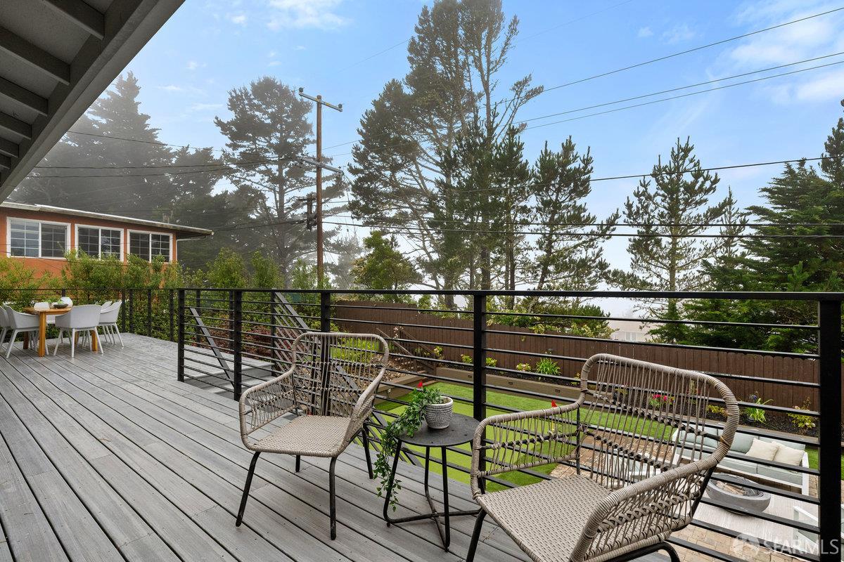 Detail Gallery Image 29 of 64 For 155 Lake Dr, San Bruno,  CA 94066 - 4 Beds | 3 Baths