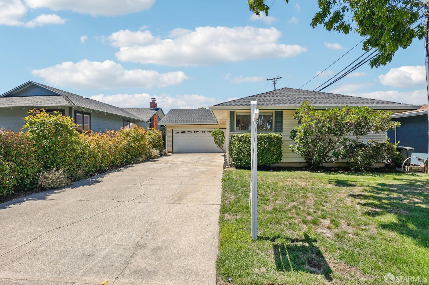 Detail Gallery Image 30 of 32 For 2418 S Norfolk St, San Mateo,  CA 94403 - 3 Beds | 2 Baths