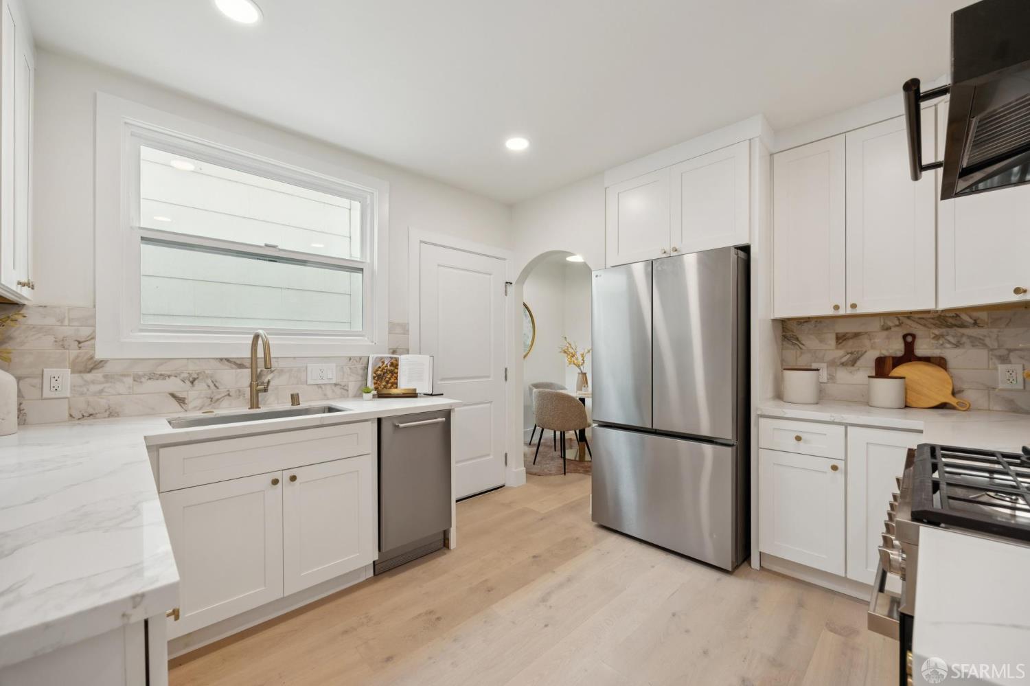 Detail Gallery Image 16 of 57 For 1507 30th Ave, San Francisco,  CA 94122 - 3 Beds | 2/1 Baths