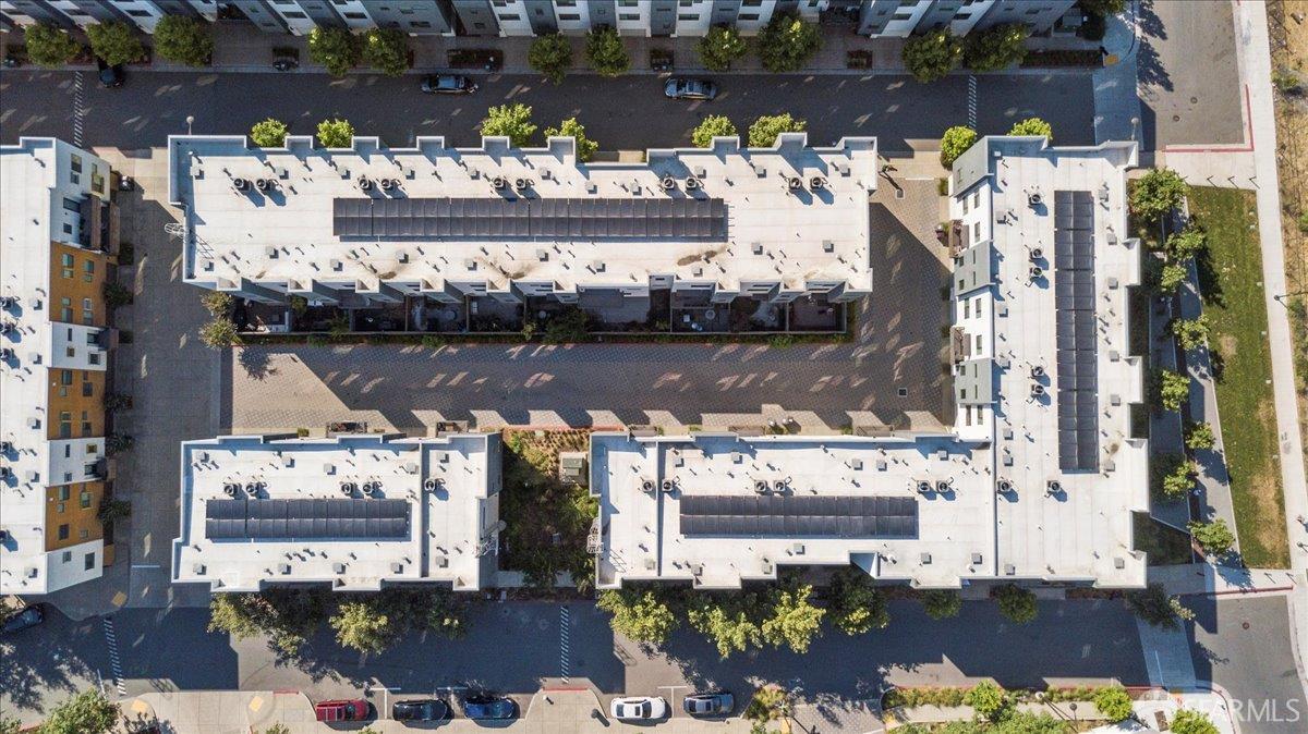 Detail Gallery Image 44 of 45 For 1807 16th St, Oakland,  CA 94607 - 2 Beds | 2/1 Baths