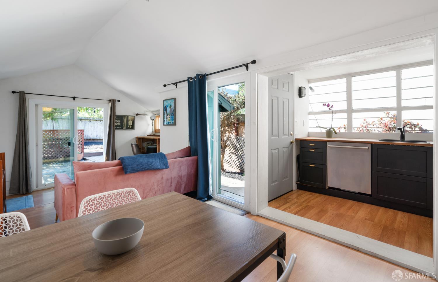 Detail Gallery Image 11 of 18 For Address Is Not Disclosed, San Francisco,  CA 94122 - – Beds | – Baths