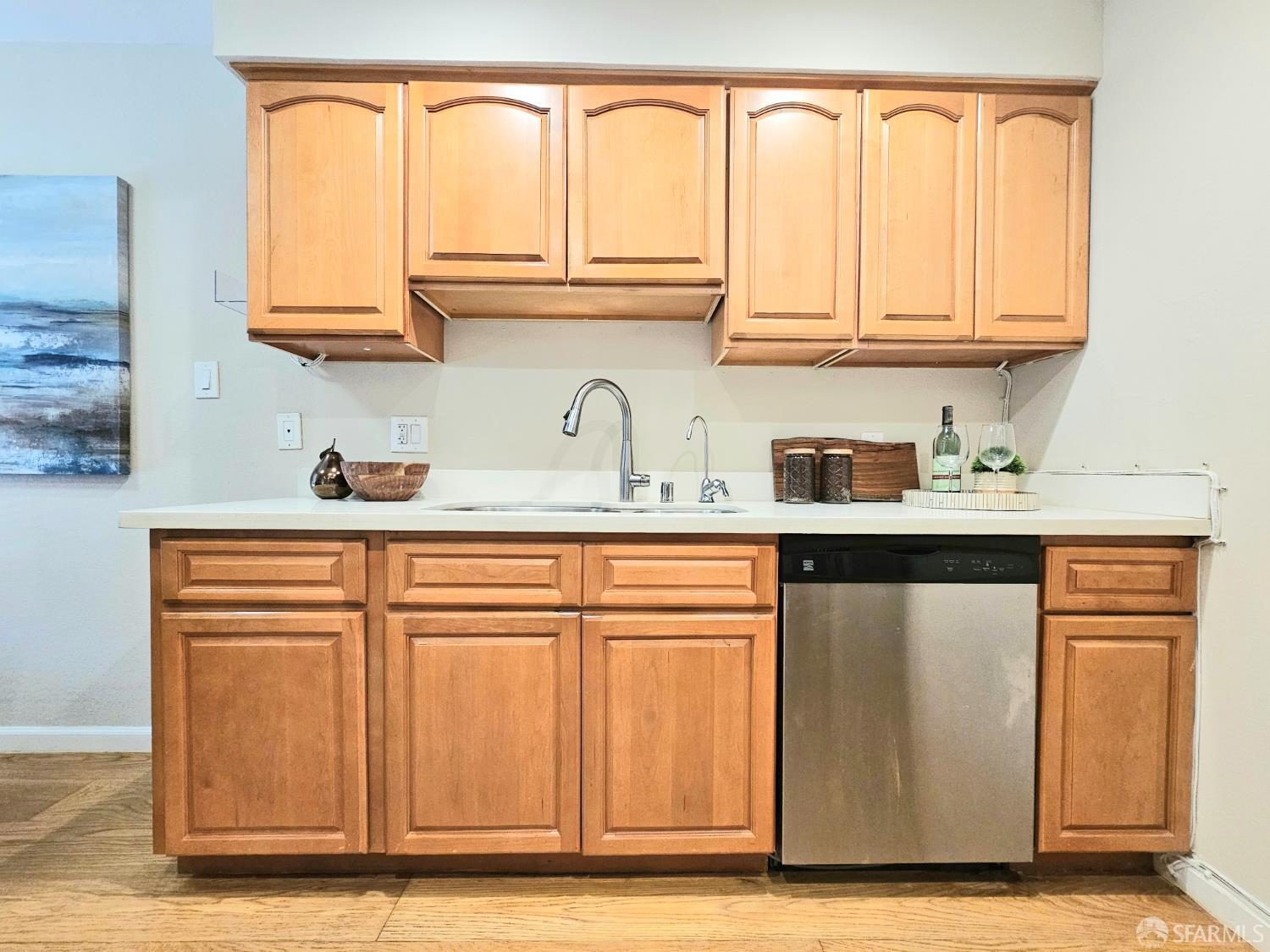 Detail Gallery Image 14 of 41 For 3001 Los Prados St #104,  San Mateo,  CA 94403 - 2 Beds | 2 Baths