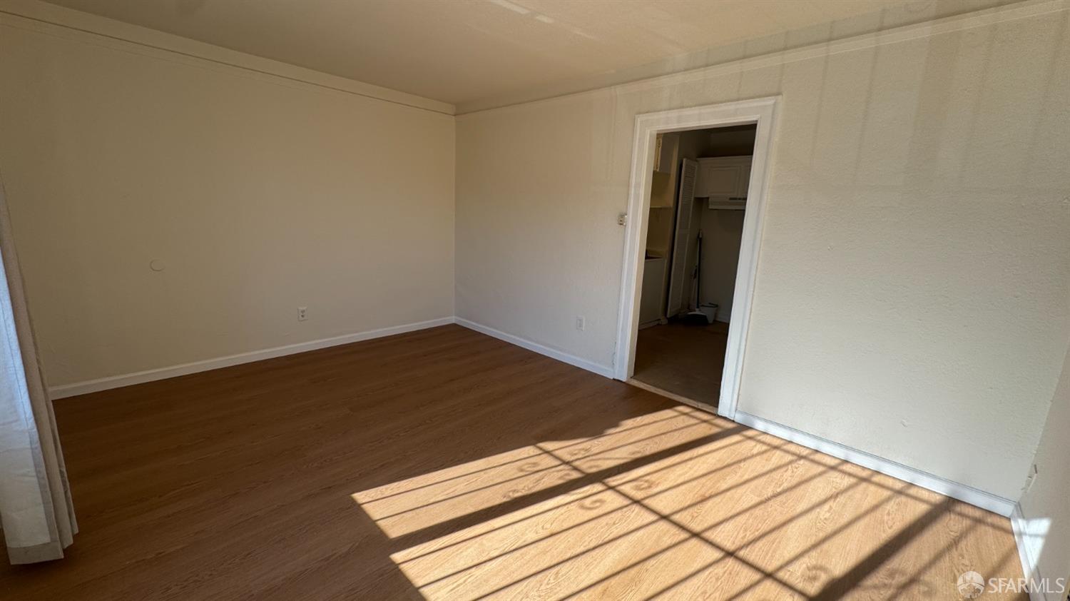 Detail Gallery Image 3 of 9 For 7300 Ney Ave, Oakland,  CA 94605 - – Beds | – Baths