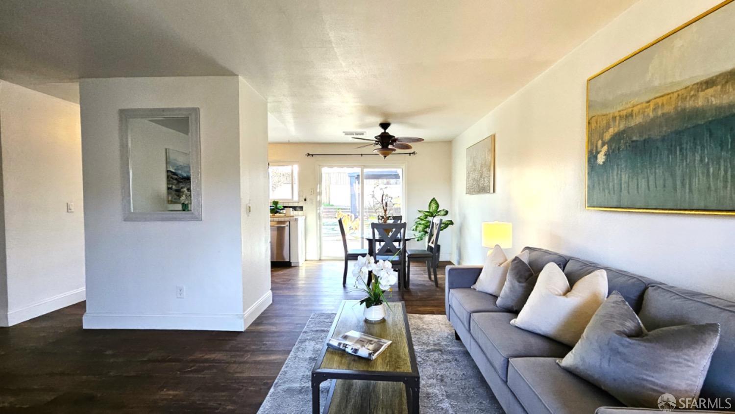 Detail Gallery Image 6 of 21 For 3717 Gentrytown Dr, Antioch,  CA 94509 - 3 Beds | 1 Baths
