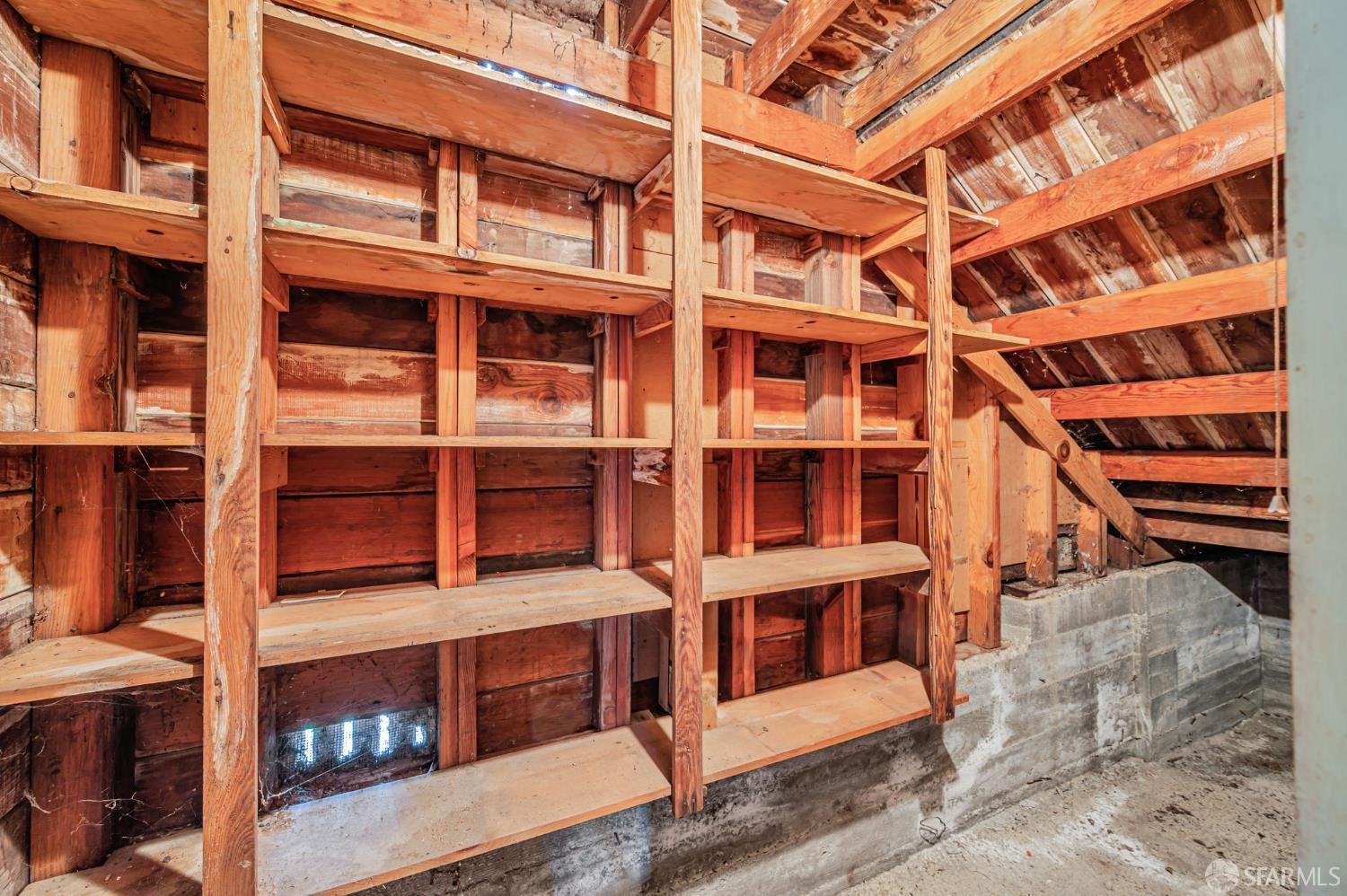Detail Gallery Image 35 of 37 For 956 Helen Dr, Millbrae,  CA 94030 - 3 Beds | 2/1 Baths