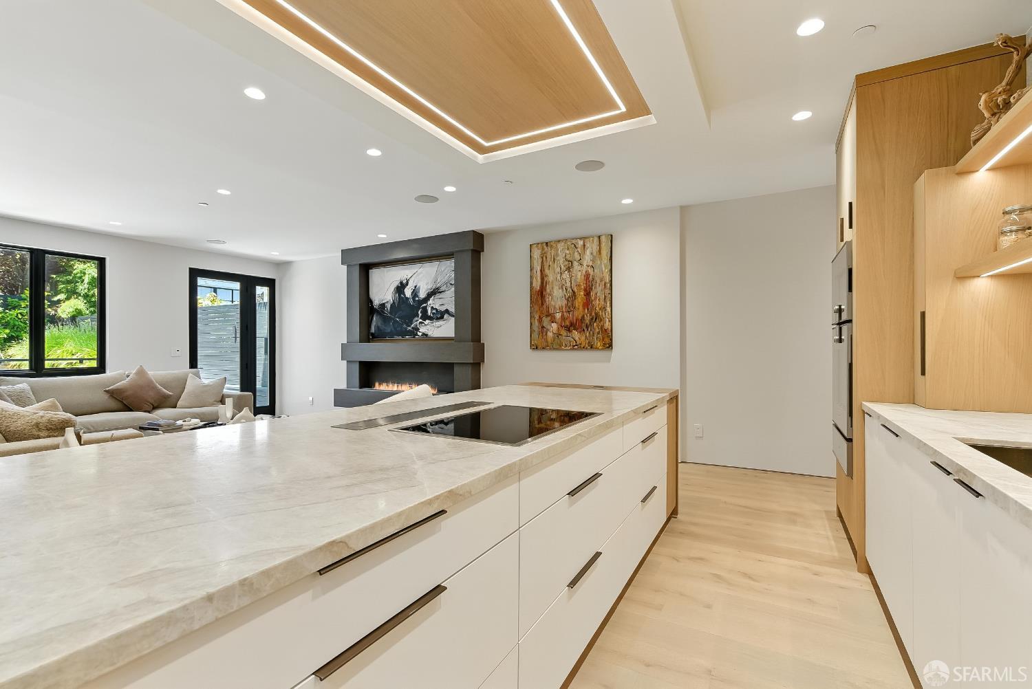 Detail Gallery Image 7 of 62 For 4234 24th St, San Francisco,  CA 94114 - – Beds | – Baths