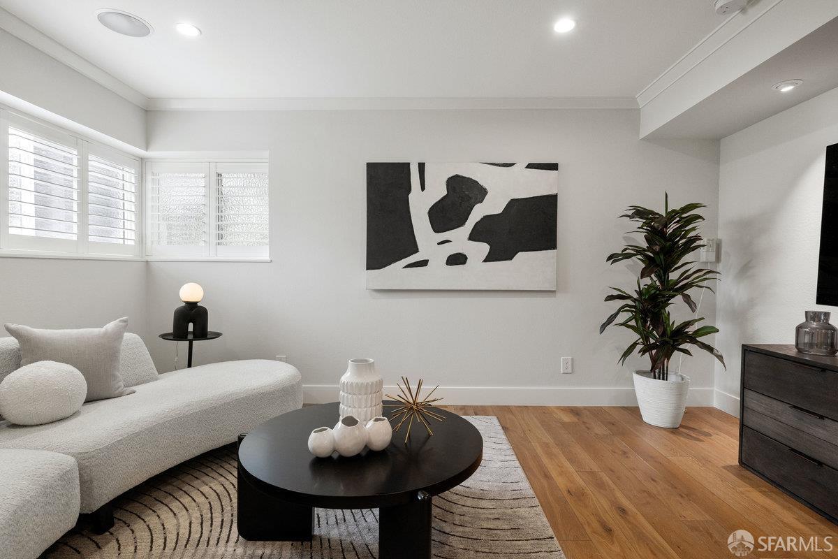 Detail Gallery Image 37 of 64 For 155 Lake Dr, San Bruno,  CA 94066 - 4 Beds | 3 Baths