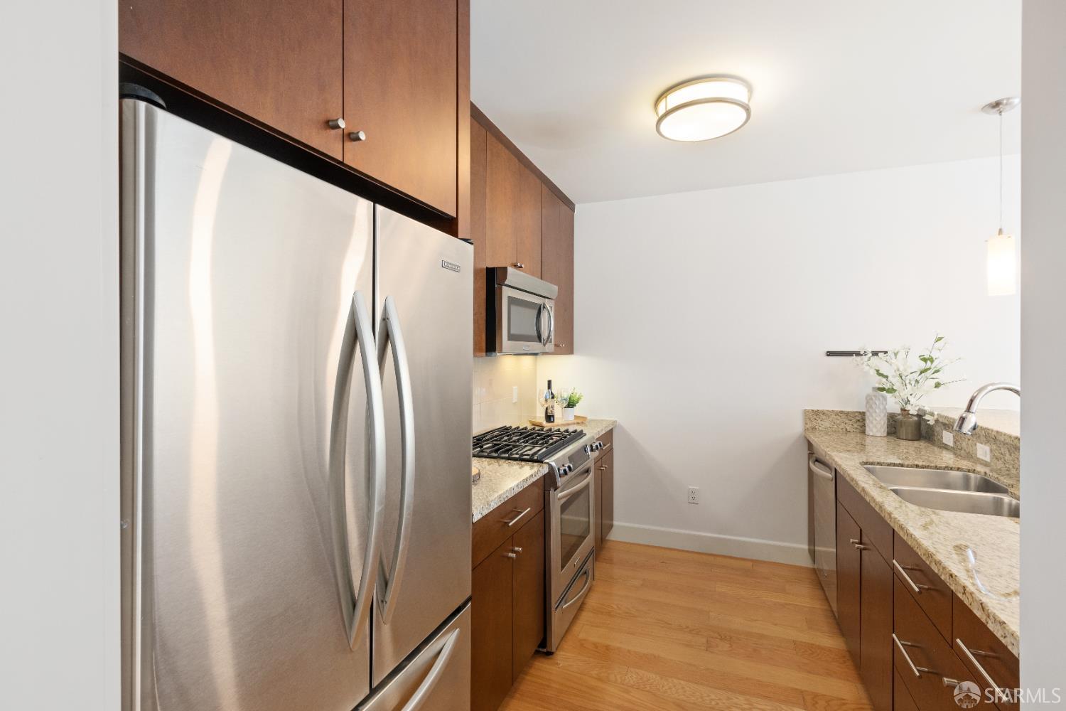 Detail Gallery Image 6 of 31 For 77 Van Ness Ave #605,  San Francisco,  CA 94102 - 1 Beds | 1 Baths
