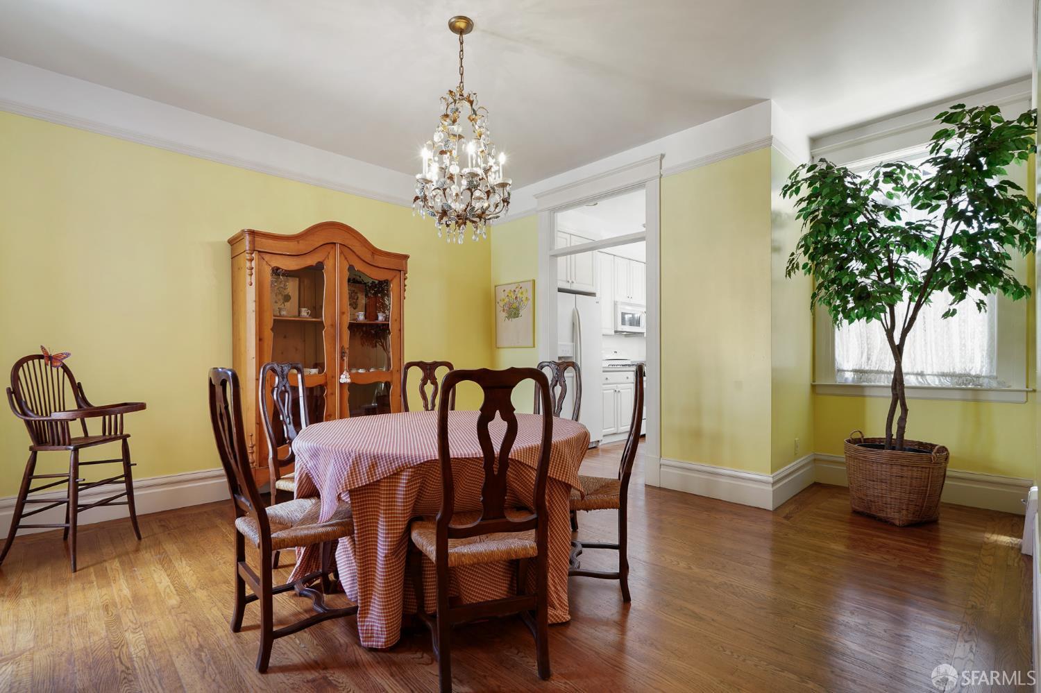 Detail Gallery Image 16 of 45 For 941 Lombard St, San Francisco,  CA 94133 - 2 Beds | 1 Baths