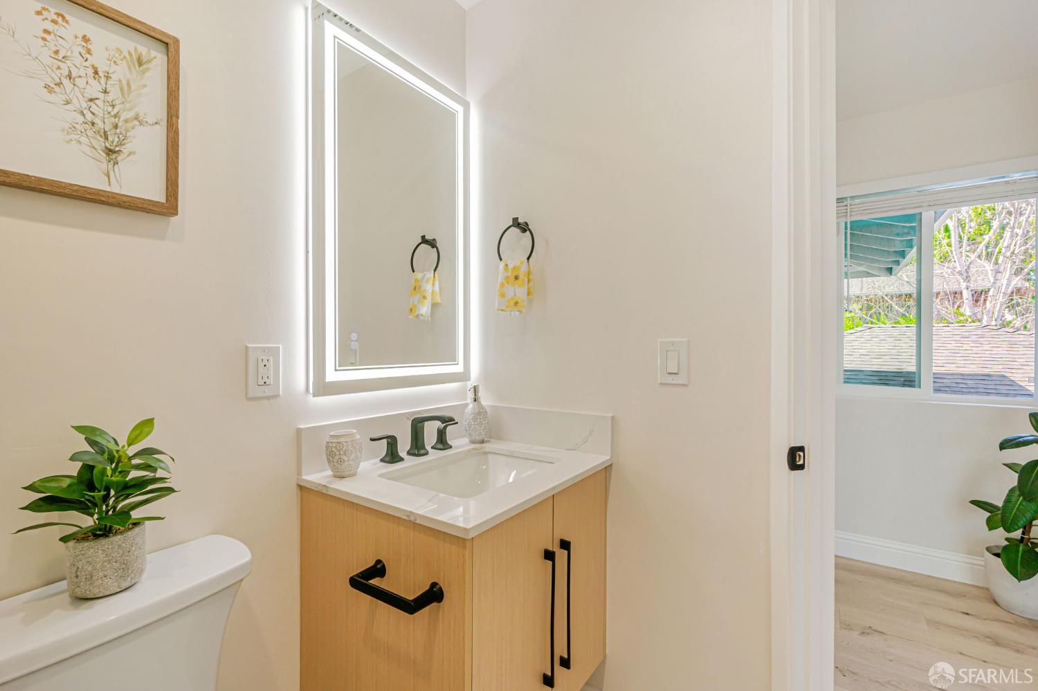 Detail Gallery Image 35 of 46 For 2017 Morello Ave, Pleasant Hill,  CA 94523 - 4 Beds | 2/1 Baths
