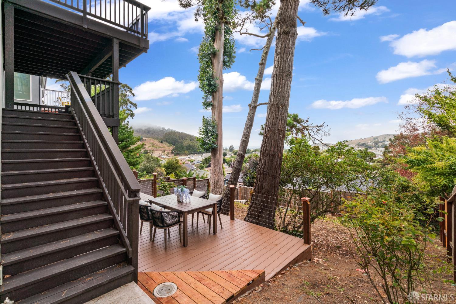 Detail Gallery Image 63 of 93 For 1669 Higgins Way, Pacifica,  CA 94044 - 5 Beds | 3 Baths