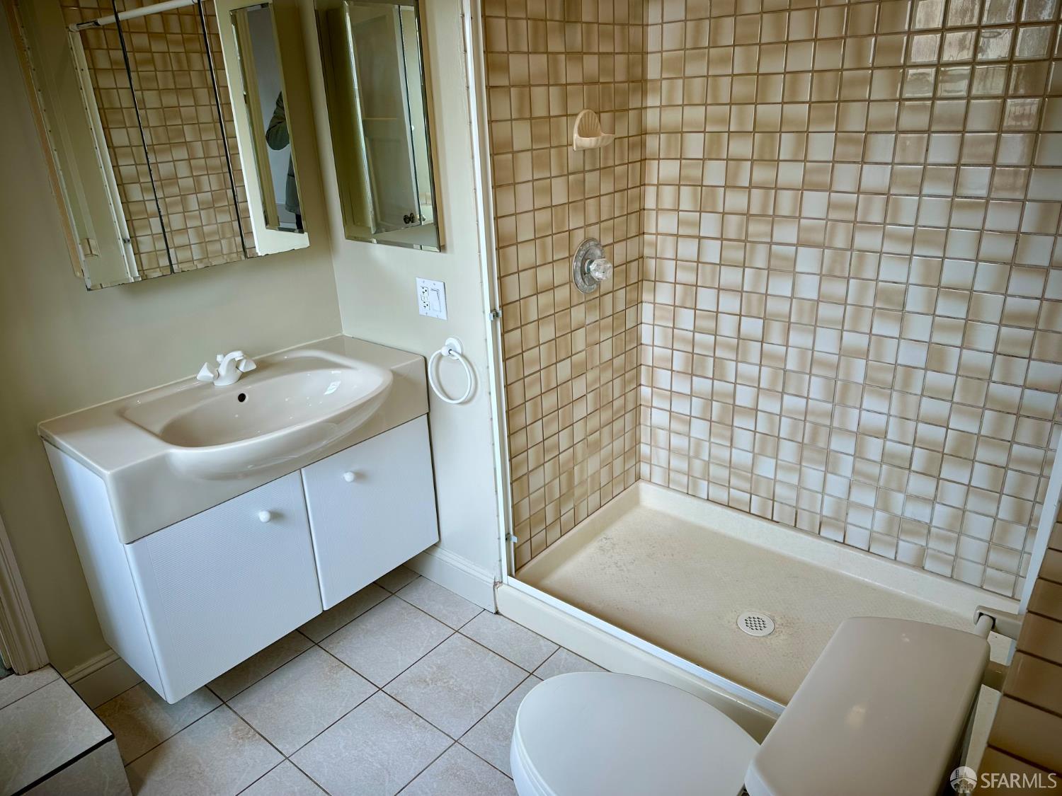 Detail Gallery Image 22 of 46 For 1599 35th Ave, San Francisco,  CA 94122 - 3 Beds | 2/1 Baths