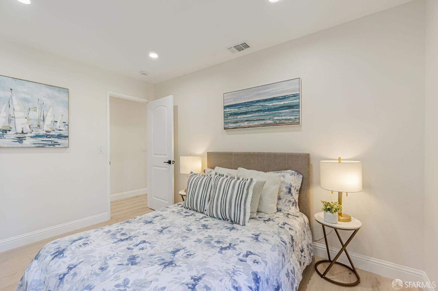 Detail Gallery Image 33 of 46 For 2017 Morello Ave, Pleasant Hill,  CA 94523 - 4 Beds | 2/1 Baths