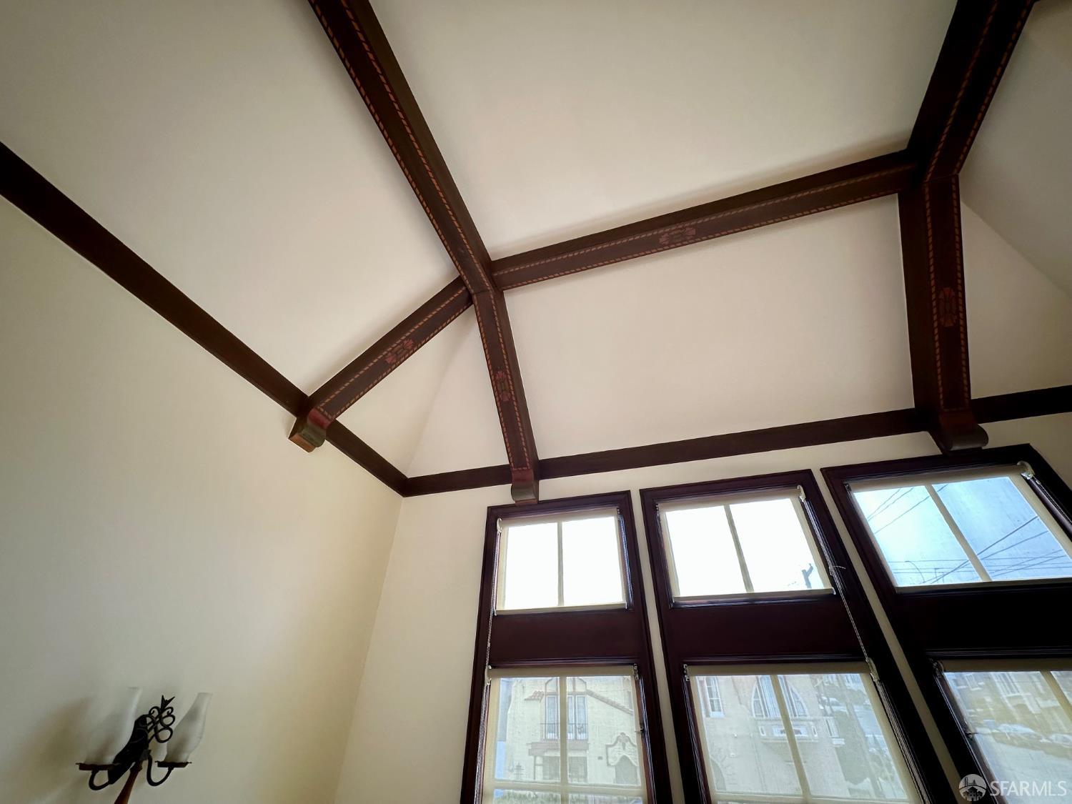 Detail Gallery Image 7 of 46 For 1599 35th Ave, San Francisco,  CA 94122 - 3 Beds | 2/1 Baths