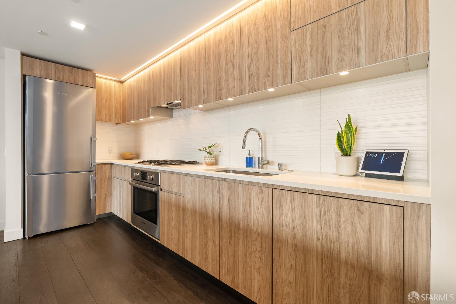 Photo #5: 425062774 Listing 