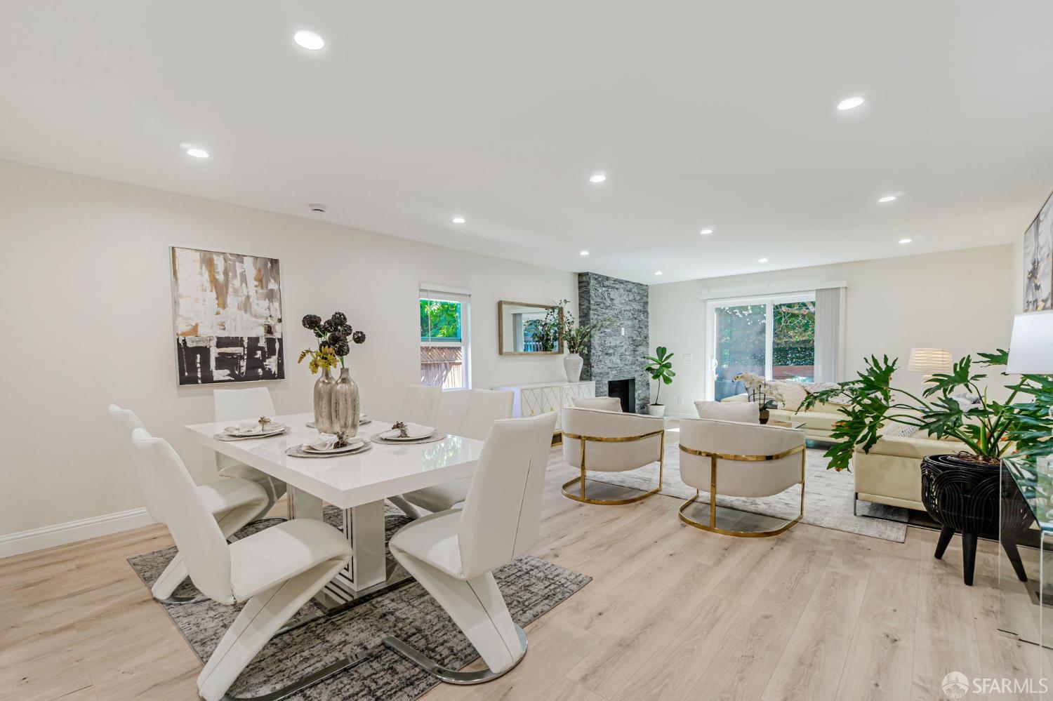 Detail Gallery Image 15 of 46 For 2017 Morello Ave, Pleasant Hill,  CA 94523 - 4 Beds | 2/1 Baths