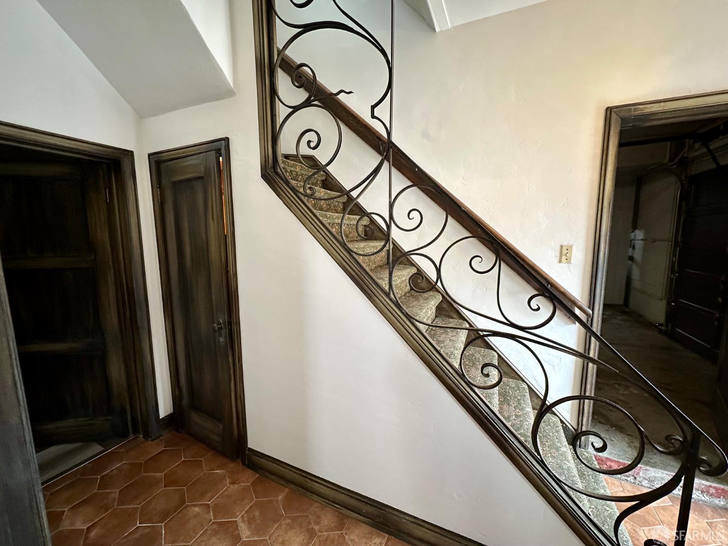 Detail Gallery Image 13 of 46 For 1599 35th Ave, San Francisco,  CA 94122 - 3 Beds | 2/1 Baths
