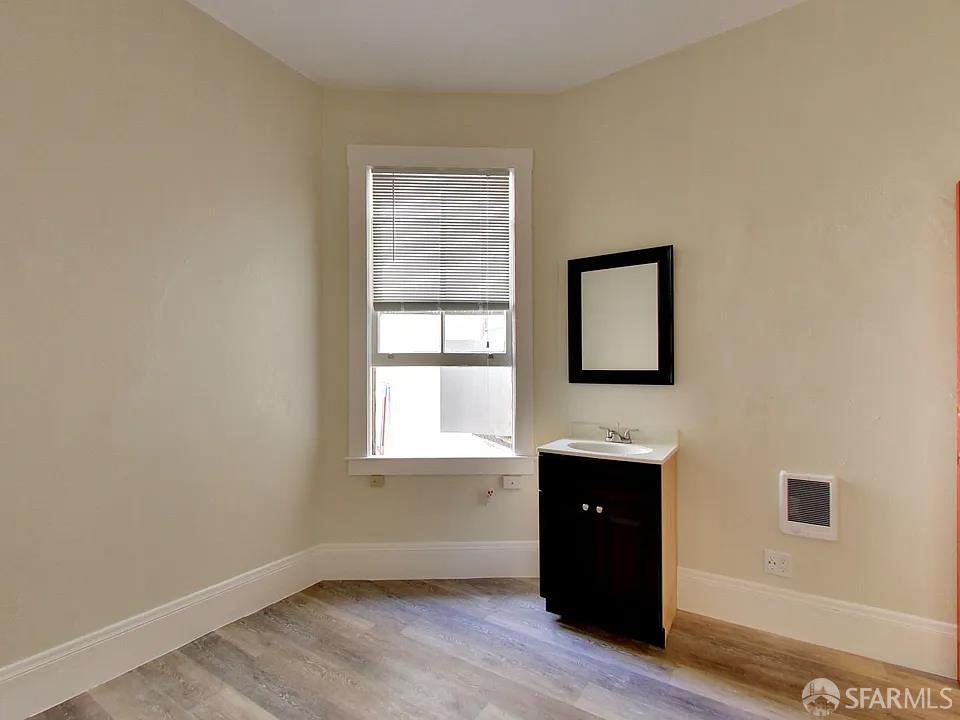 Detail Gallery Image 13 of 14 For 124 Waverly Pl, San Francisco,  CA 94108 - – Beds | – Baths