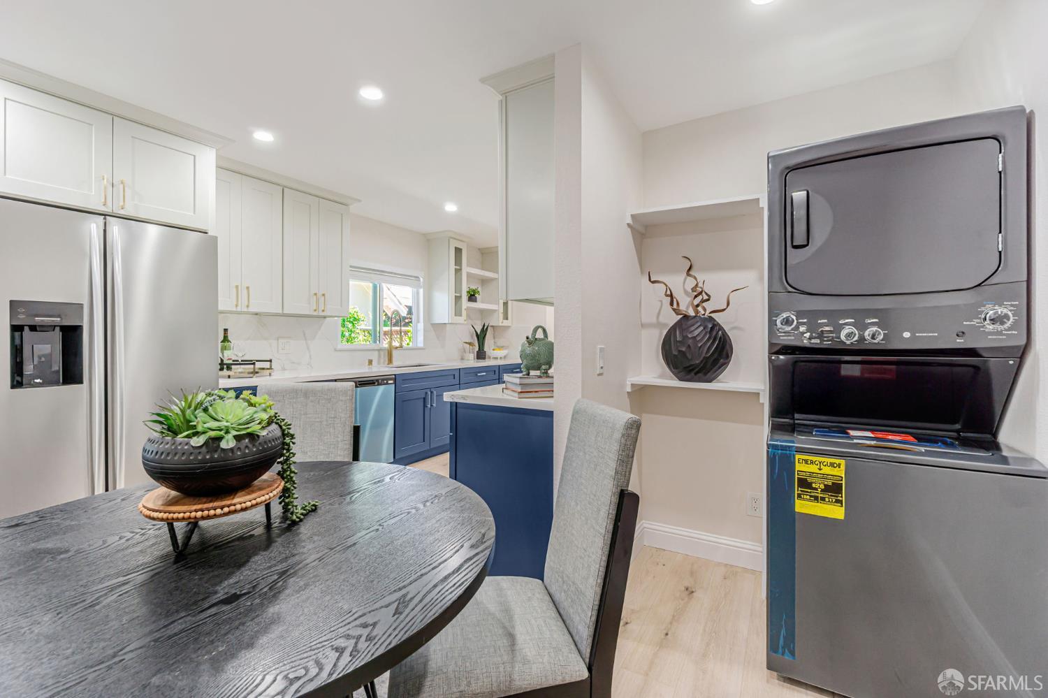Detail Gallery Image 14 of 46 For 2017 Morello Ave, Pleasant Hill,  CA 94523 - 4 Beds | 2/1 Baths