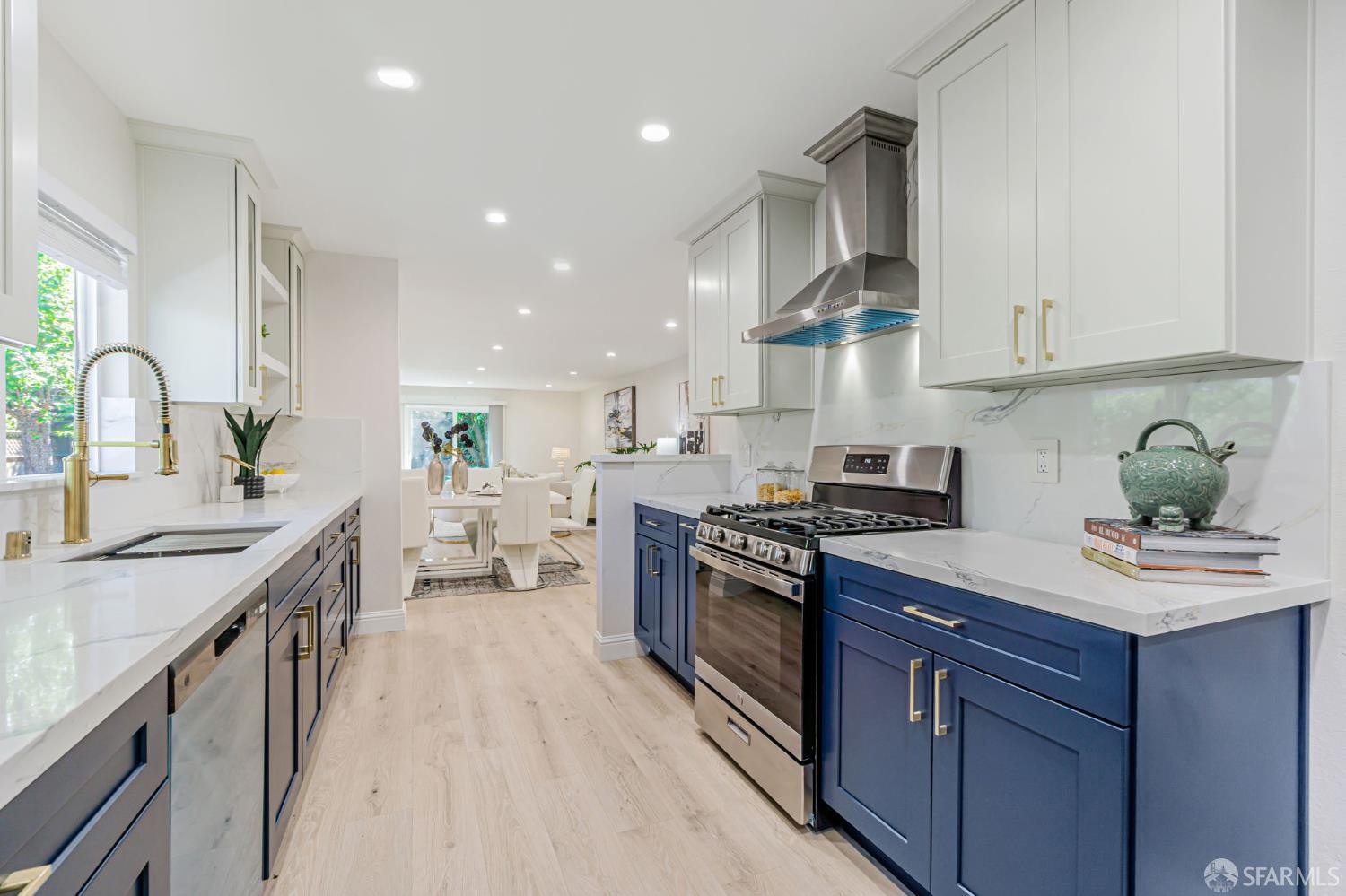 Detail Gallery Image 11 of 46 For 2017 Morello Ave, Pleasant Hill,  CA 94523 - 4 Beds | 2/1 Baths