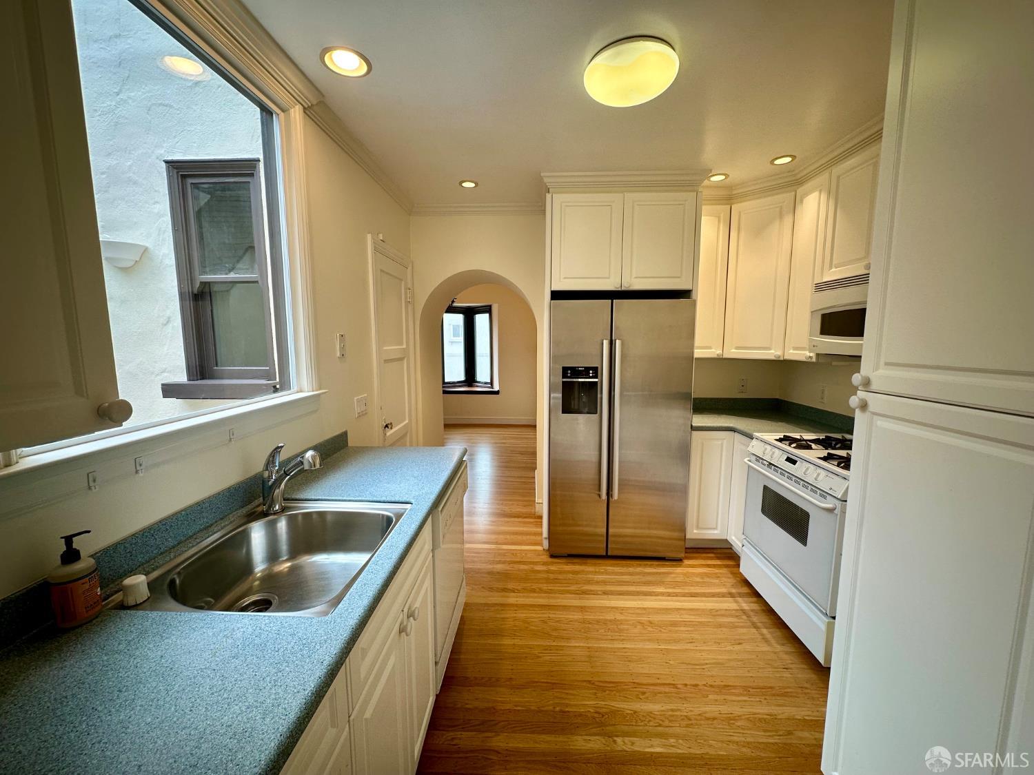 Detail Gallery Image 11 of 46 For 1599 35th Ave, San Francisco,  CA 94122 - 3 Beds | 2/1 Baths