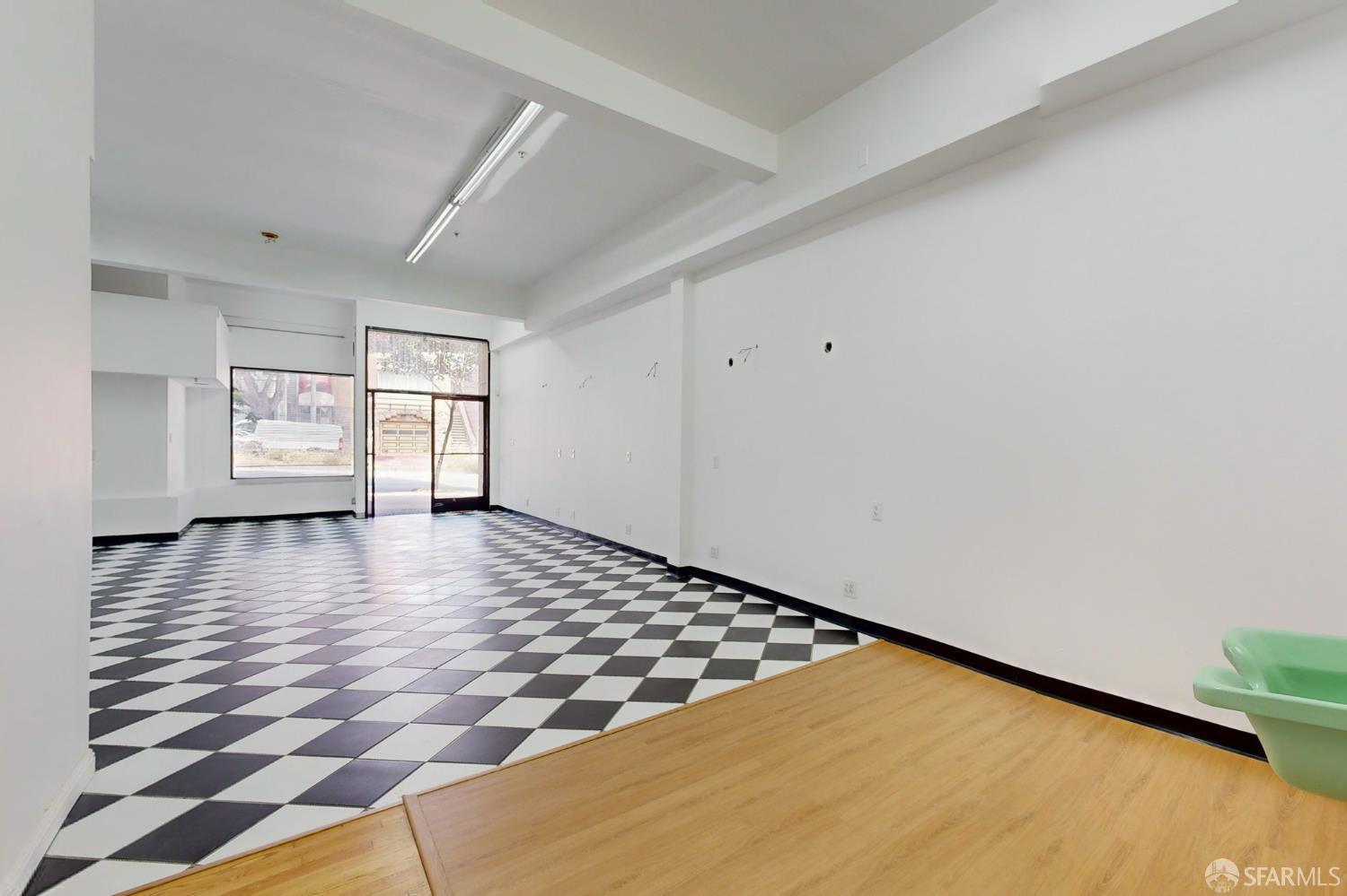 Detail Gallery Image 10 of 17 For 693 Monterey Blvd, San Francisco,  CA 94127 - – Beds | – Baths