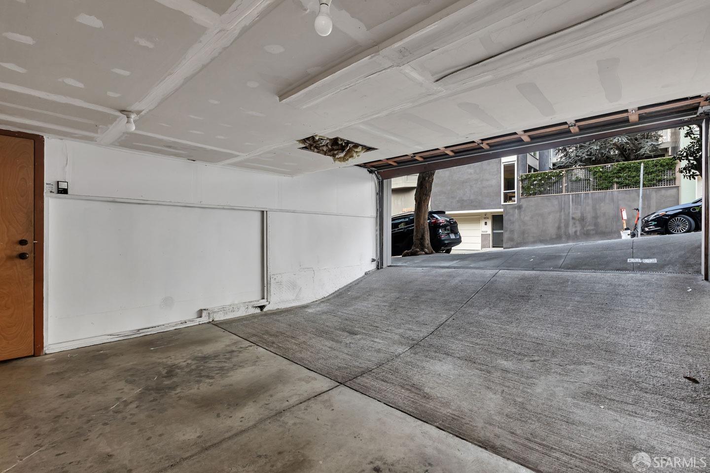 Detail Gallery Image 59 of 68 For 1847 Grant Ave #3,  San Francisco,  CA 94133 - 2 Beds | 2 Baths