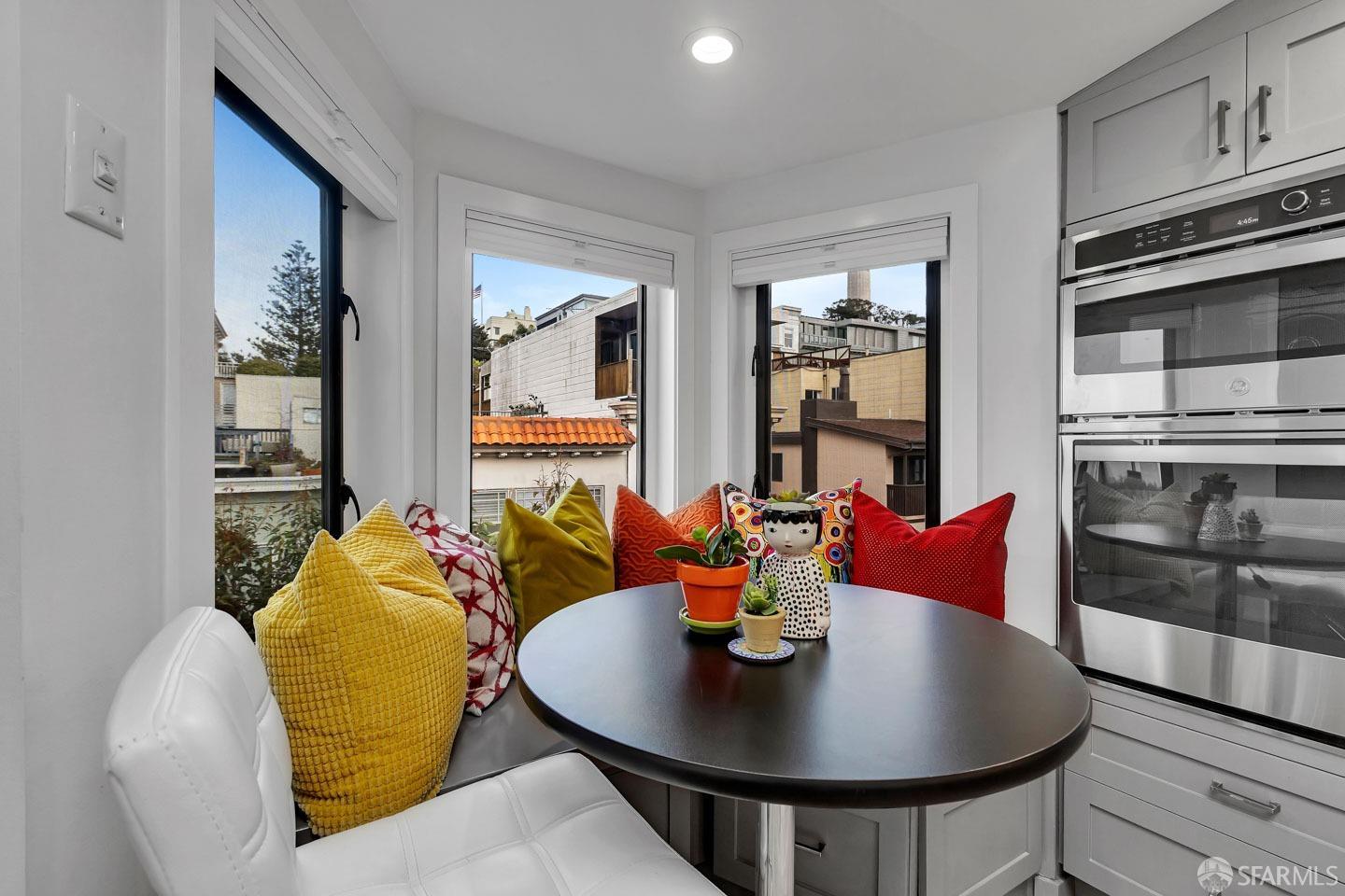 Detail Gallery Image 35 of 68 For 1847 Grant Ave #3,  San Francisco,  CA 94133 - 2 Beds | 2 Baths