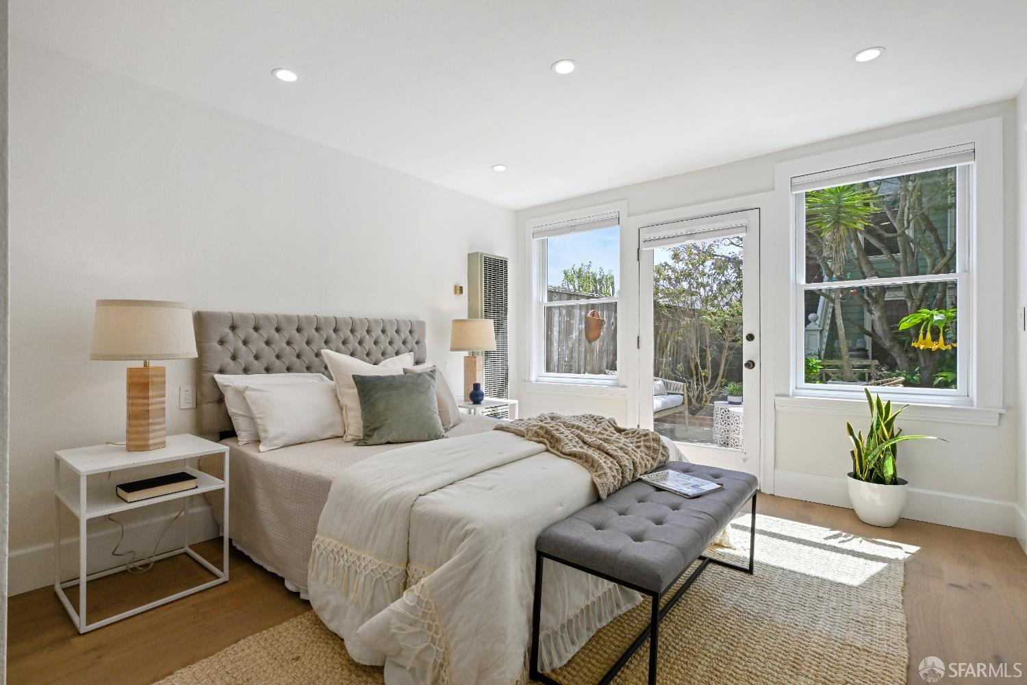 Detail Gallery Image 15 of 31 For 1939 Ofarrell St, San Francisco,  CA 94115 - 1 Beds | 1 Baths