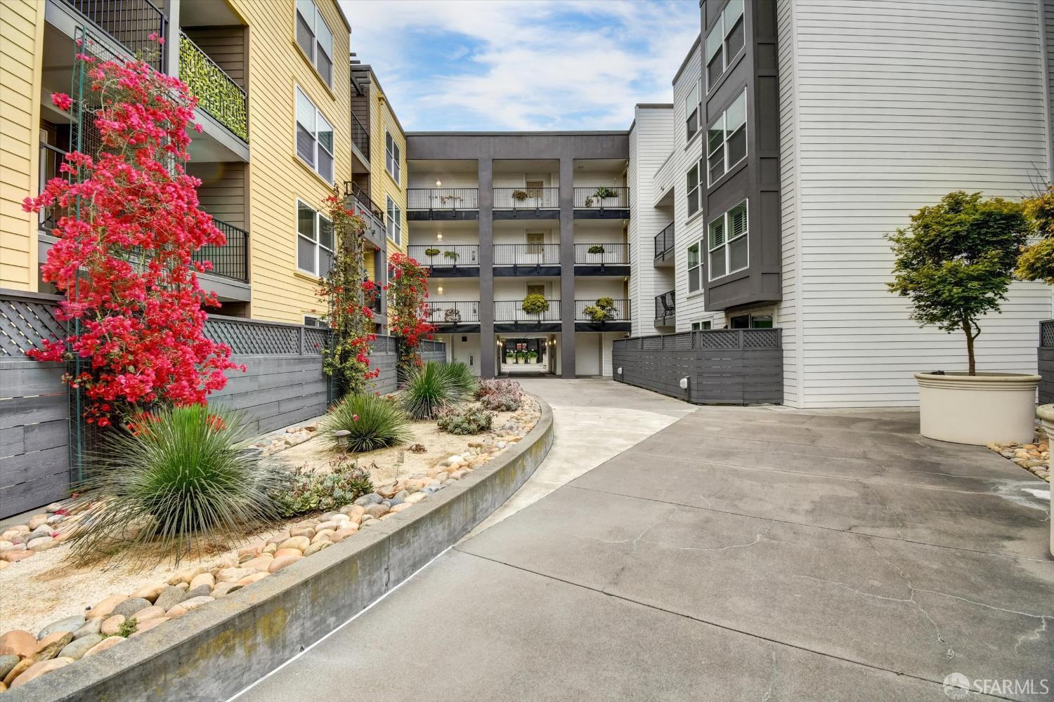 Detail Gallery Image 29 of 34 For 8400 Oceanview Ter #210,  San Francisco,  CA 94132 - 1 Beds | 1 Baths