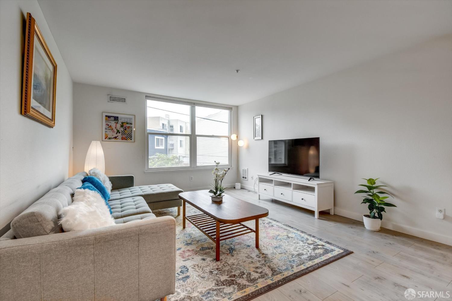 Detail Gallery Image 10 of 34 For 8400 Oceanview Ter #210,  San Francisco,  CA 94132 - 1 Beds | 1 Baths