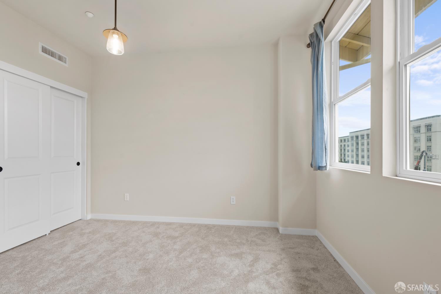 Detail Gallery Image 23 of 45 For 219 E Crystal Cove Ter, San Francisco,  CA 94134 - 4 Beds | 4 Baths