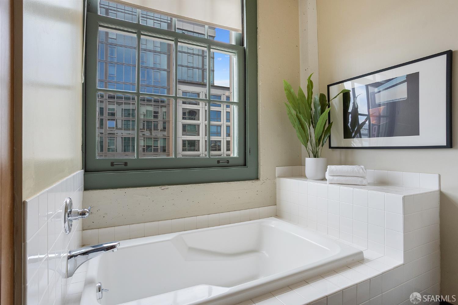 Detail Gallery Image 41 of 47 For 151 Alice B. Toklas Pl #506,  San Francisco,  CA 94109 - 2 Beds | 2 Baths