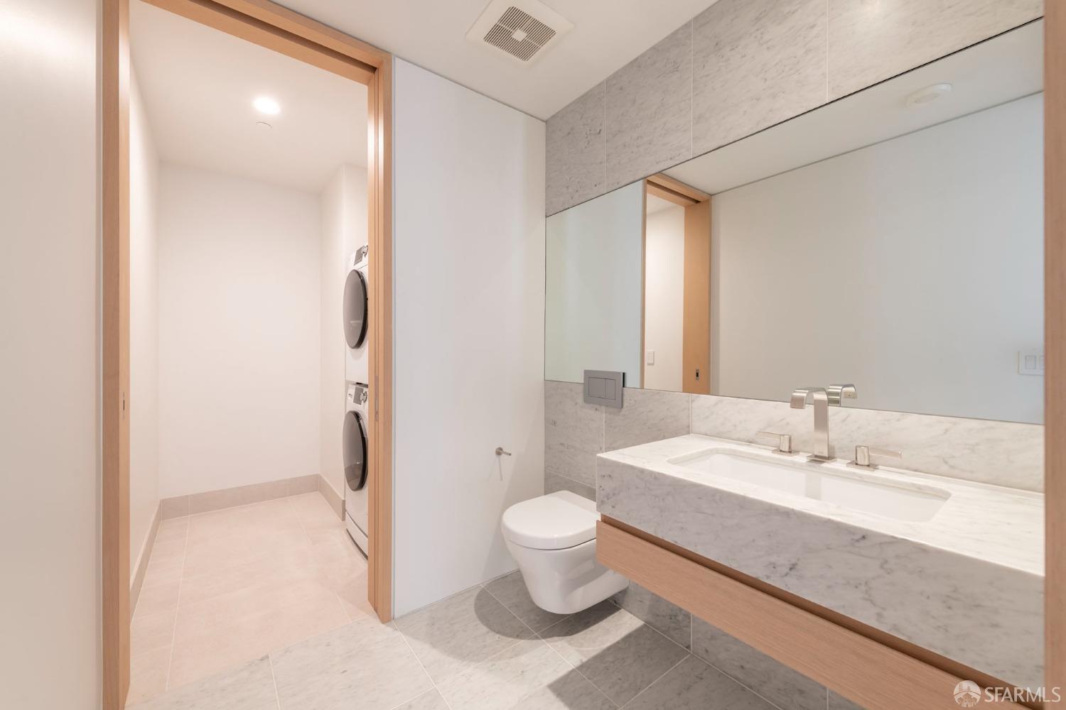 Detail Gallery Image 20 of 38 For 1 Steuart Ln #1005,  San Francisco,  CA 94105 - 2 Beds | 2/1 Baths