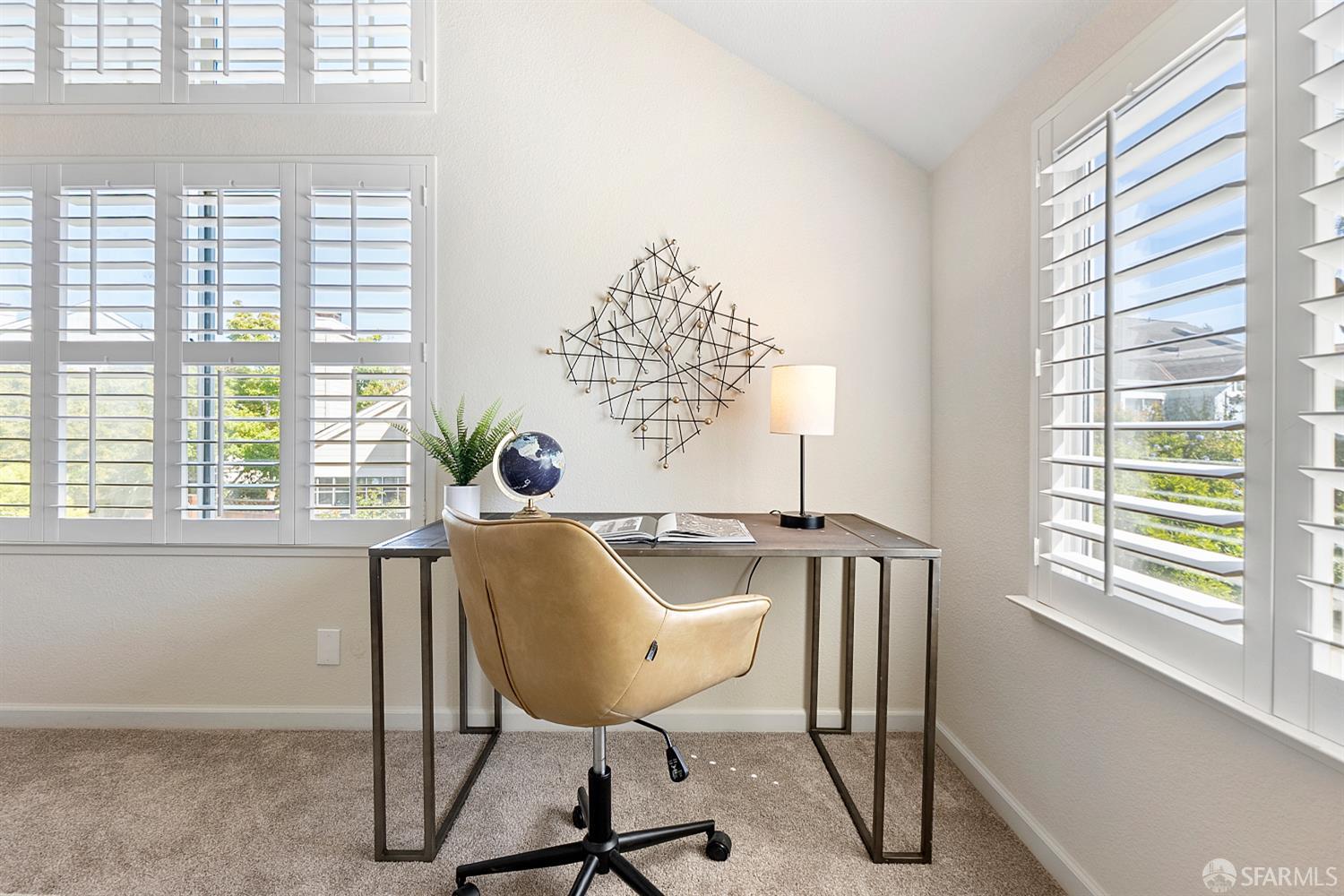 Detail Gallery Image 11 of 23 For 36 Bannister Way, Alameda,  CA 94502 - 2 Beds | 2/1 Baths