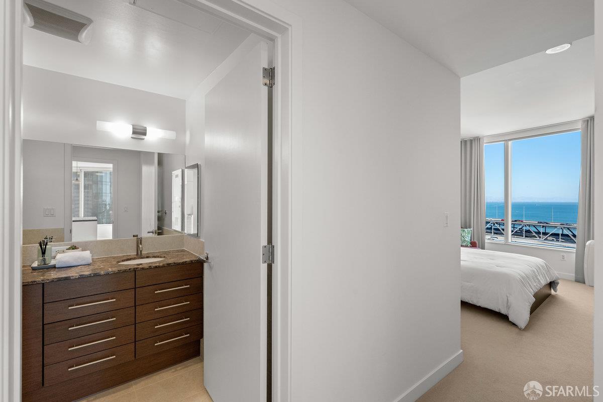 Detail Gallery Image 18 of 49 For 301 Main St 24f,  San Francisco,  CA 94105 - 2 Beds | 2 Baths
