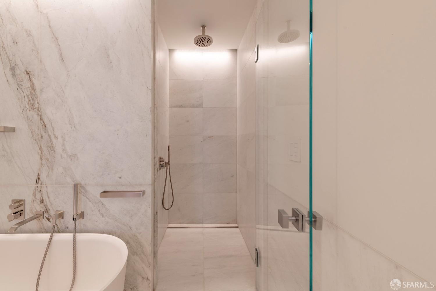 Detail Gallery Image 16 of 38 For 1 Steuart Ln #1005,  San Francisco,  CA 94105 - 2 Beds | 2/1 Baths