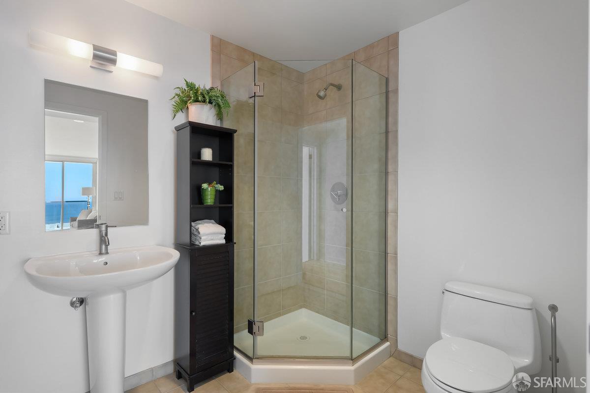 Detail Gallery Image 25 of 49 For 301 Main St 24f,  San Francisco,  CA 94105 - 2 Beds | 2 Baths
