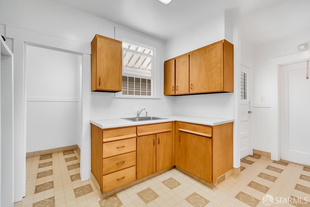 Detail Gallery Image 26 of 62 For 894 48th Ave, San Francisco,  CA 94121 - 2 Beds | 2 Baths
