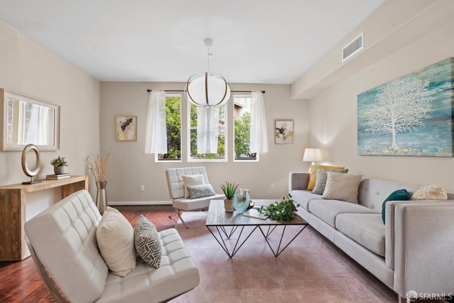 Detail Gallery Image 14 of 45 For 219 E Crystal Cove Ter, San Francisco,  CA 94134 - 4 Beds | 4 Baths