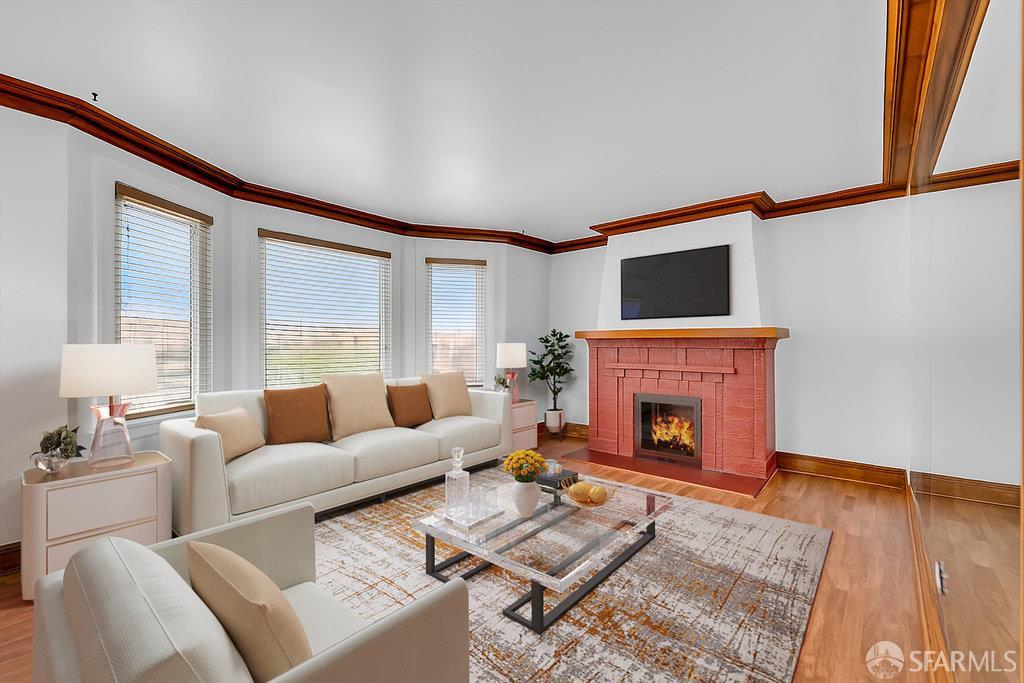 Detail Gallery Image 8 of 62 For 894 48th Ave, San Francisco,  CA 94121 - 2 Beds | 2 Baths
