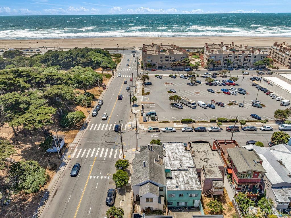 Detail Gallery Image 61 of 62 For 894 48th Ave, San Francisco,  CA 94121 - 2 Beds | 2 Baths