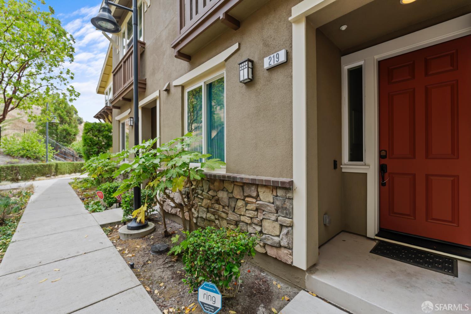 Detail Gallery Image 34 of 45 For 219 E Crystal Cove Ter, San Francisco,  CA 94134 - 4 Beds | 4 Baths