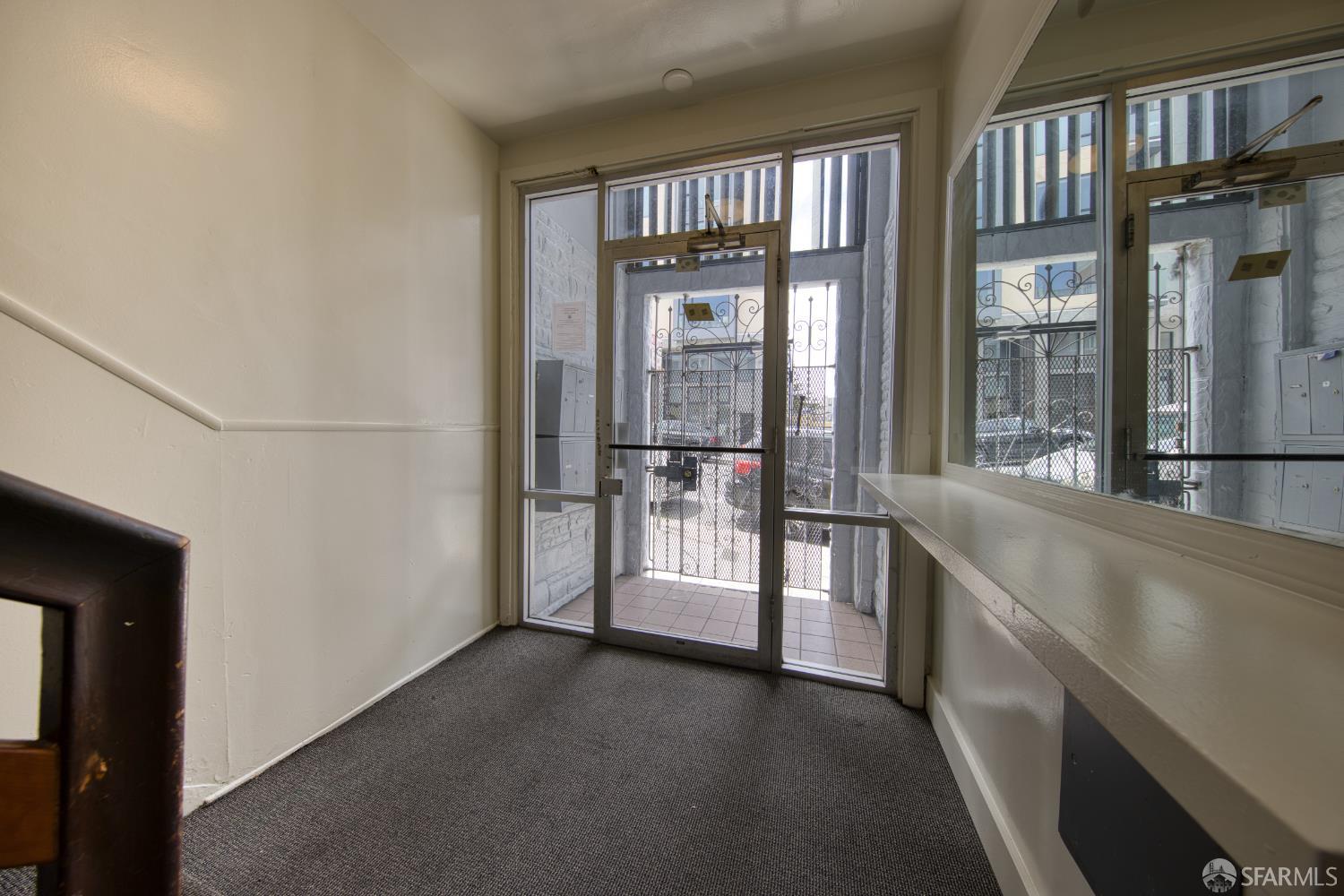 Detail Gallery Image 2 of 17 For 1 Russia Ave, San Francisco,  CA 94112 - – Beds | – Baths
