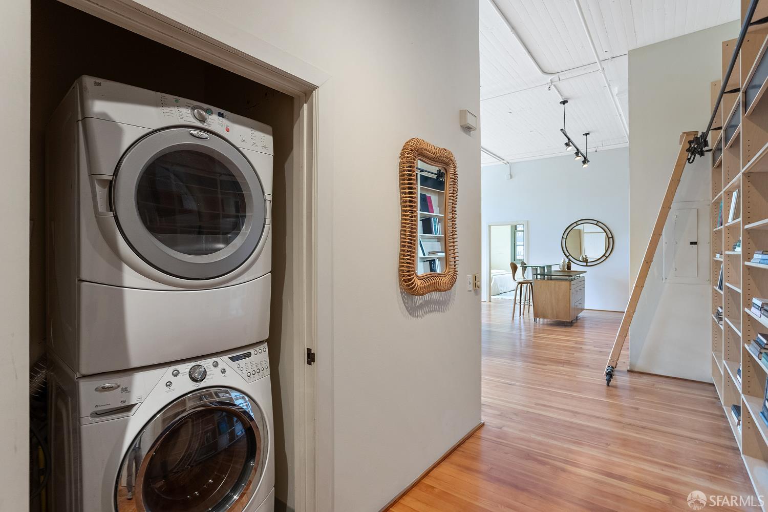 Detail Gallery Image 9 of 47 For 151 Alice B. Toklas Pl #506,  San Francisco,  CA 94109 - 2 Beds | 2 Baths