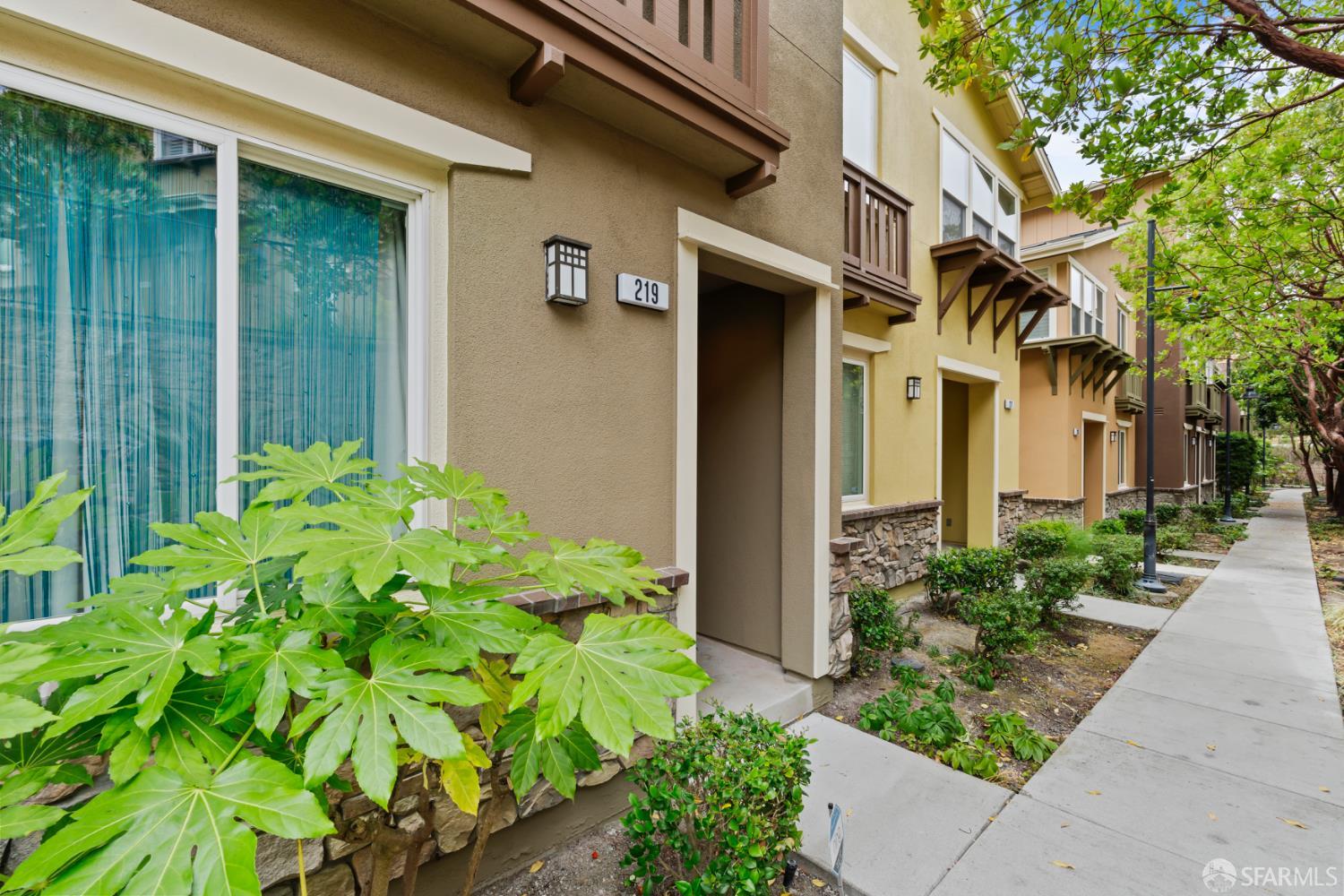 Detail Gallery Image 35 of 45 For 219 E Crystal Cove Ter, San Francisco,  CA 94134 - 4 Beds | 4 Baths