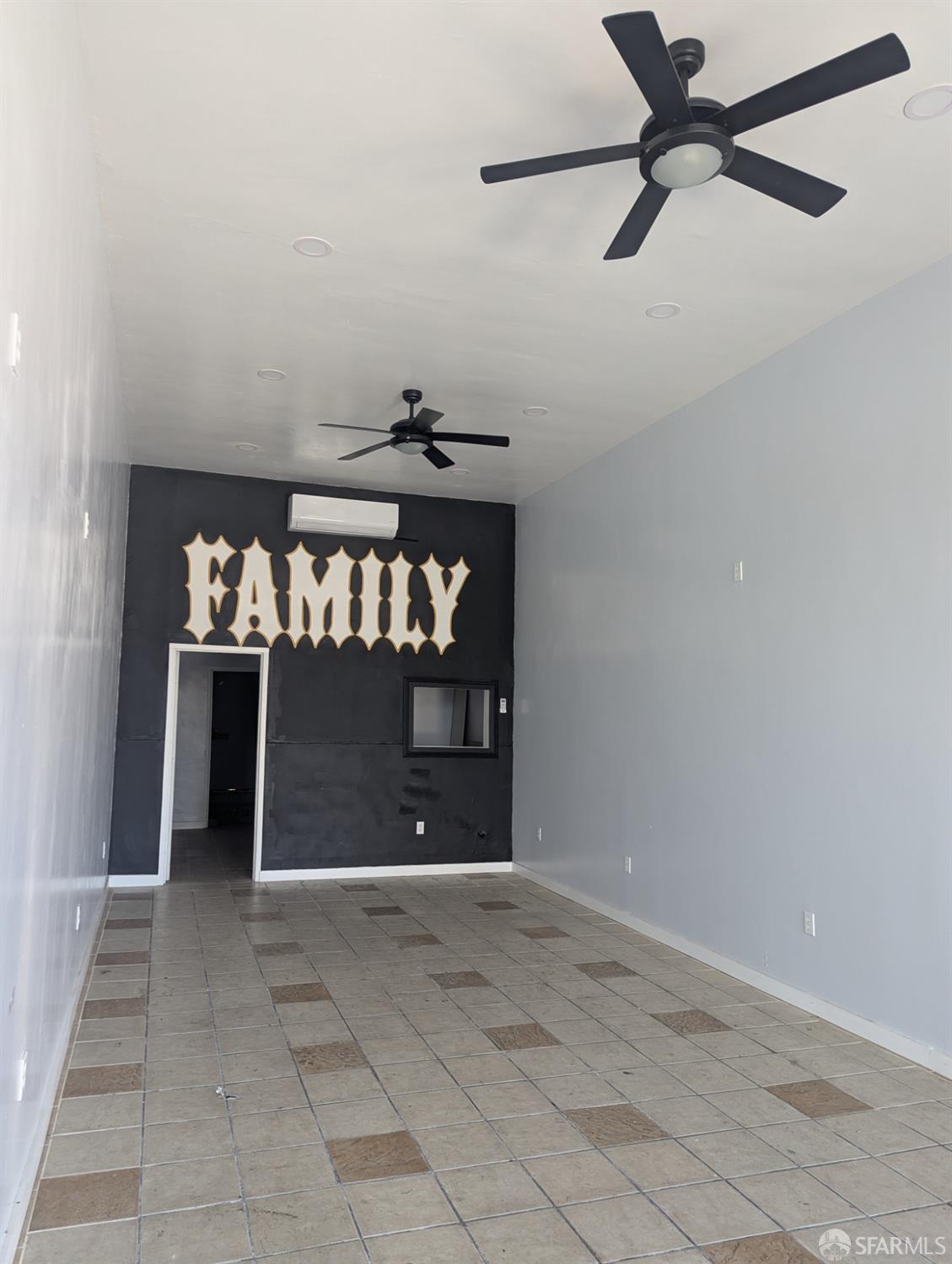 Detail Gallery Image 6 of 11 For 10810 Bancroft Ave #10814,  Oakland,  CA 94603 - – Beds | – Baths